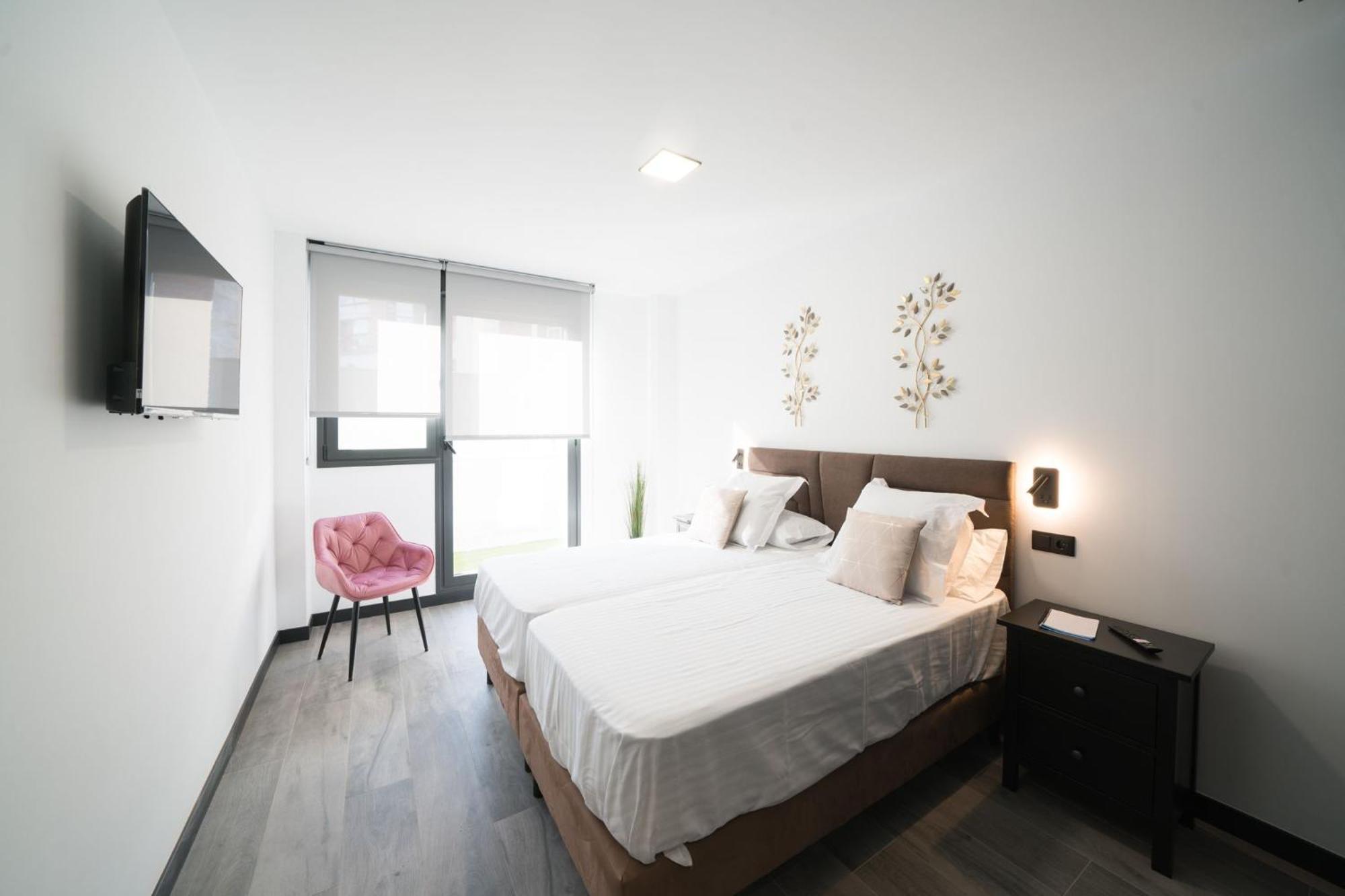 Apartamentos Go La Circular-Parking Gratuito บายาโดลิด ภายนอก รูปภาพ