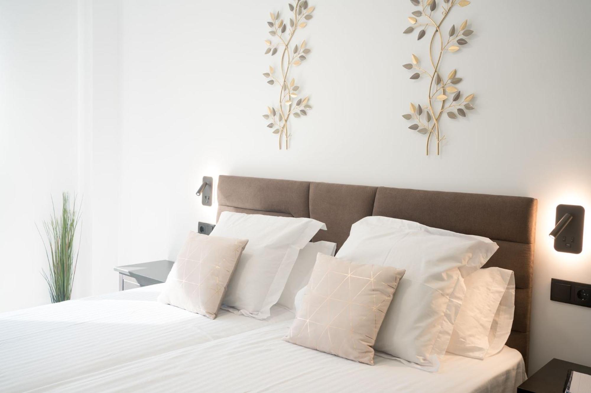 Apartamentos Go La Circular-Parking Gratuito บายาโดลิด ภายนอก รูปภาพ